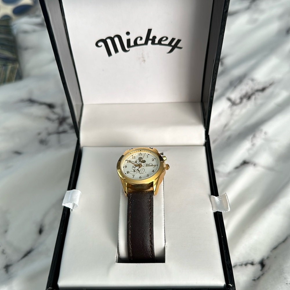 NIB Disney Mickey Mouse watch